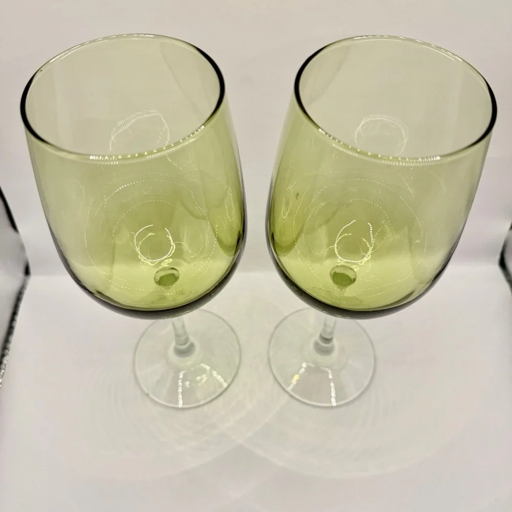 Pier 1 Pantiago Clear Stem Moss Glassware Set of 2 Olive Green Wine Goblets